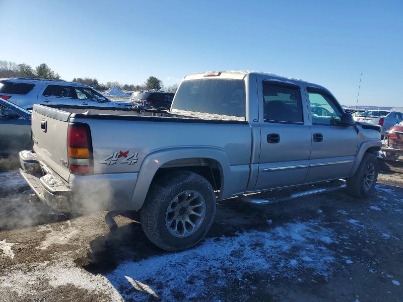 Photo 3 from auction – 2004 GMC NEW SIERRA with VIN 2GTEK13T841376337