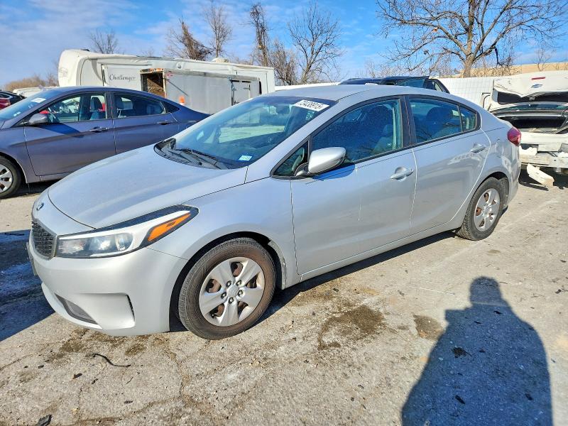 KIA FORTE LX 2017 with VIN 3KPFK4A78HE065852 - Photo from auction