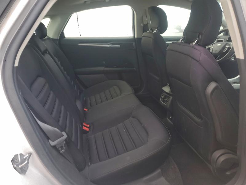 Photo 10 from auction – 2014 FORD FUSION SE with VIN 3FA6P0LU7ER298919