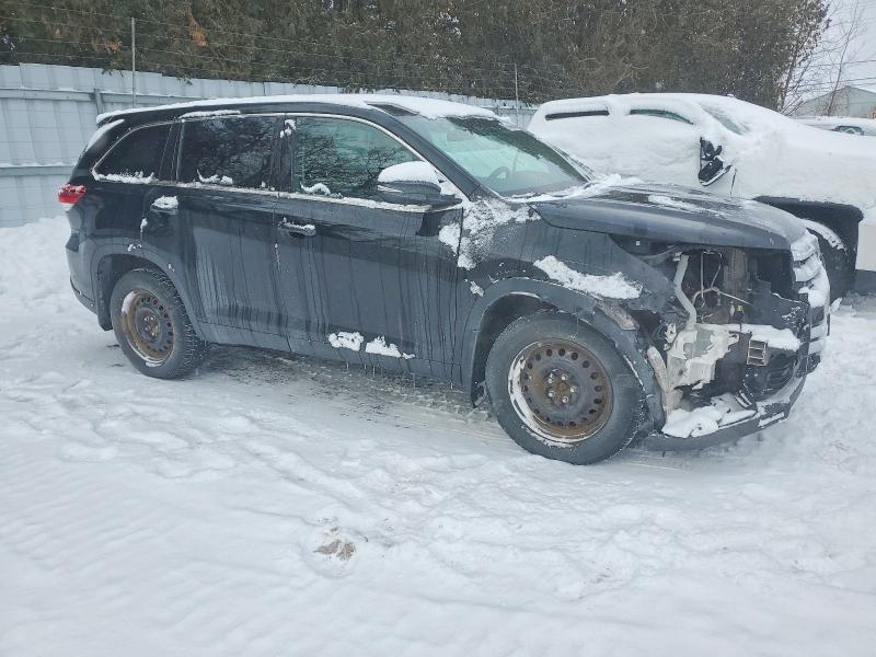 Photo 4 from auction – 2017 TOYOTA HIGHLANDER with VIN 5TDZZRFH2HS205519