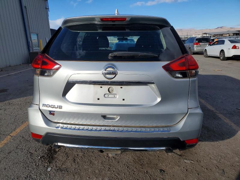 Photo 6 from auction – 2017 NISSAN ROGUE S with VIN KNMAT2MT1HP540651