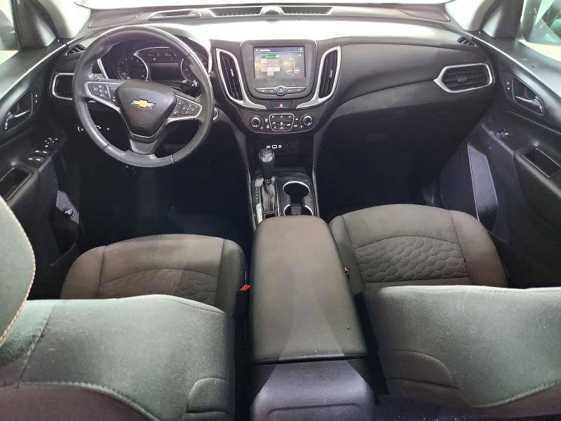 Photo 8 from auction – 2020 CHEVROLET EQUINOX with VIN 2GNAXKEV2L6232408