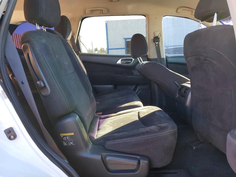 Photo 10 from auction – 2014 NISSAN PATHFINDER with VIN 5N1AR2MM3EC671165