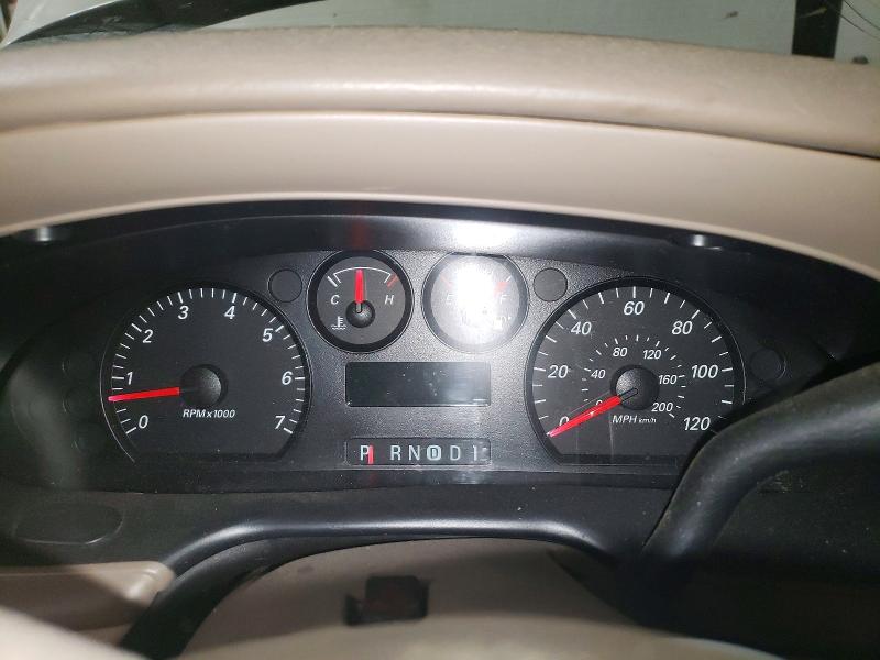 Photo 9 from auction – 2004 FORD TAURUS with VIN 1FAFP55U94G168737