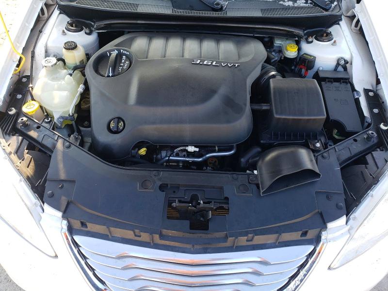 Photo 11 from auction – 2013 CHRYSLER 200 with VIN 1C3CCBCG6DN526140