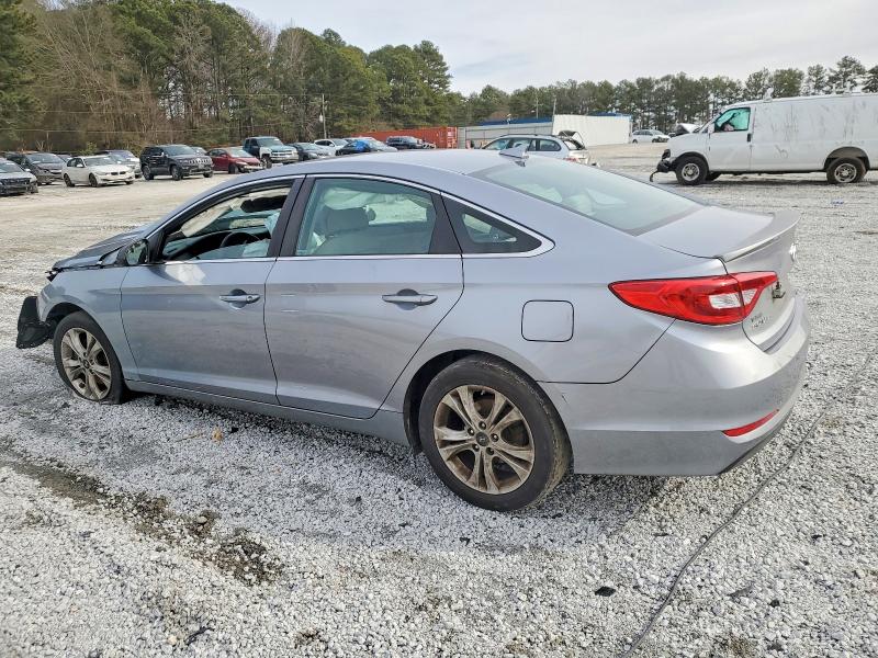 Photo 2 from auction – 2015 HYUNDAI SONATA SE with VIN 5NPE24AF6FH169607