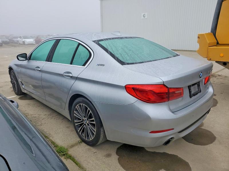 Photo 2 from auction – 2018 BMW 530E with VIN WBAJA9C53JB251711