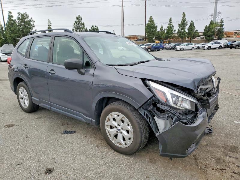 Photo 4 from auction – 2020 SUBARU FORESTER with VIN JF2SKADC3LH438533