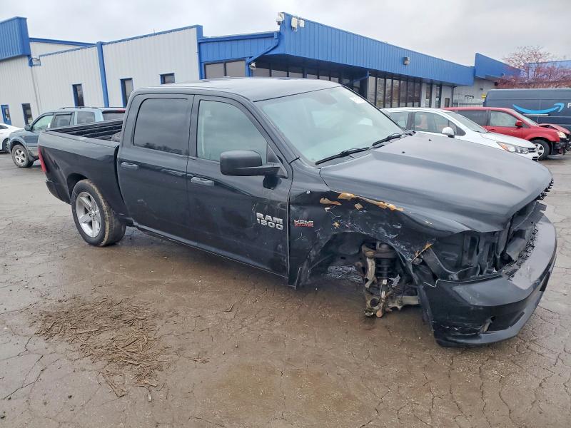 Photo 4 from auction – 2014 RAM 1500 ST with VIN 1C6RR7KT2ES399798