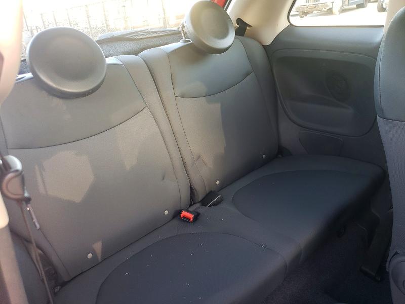 Photo 10 from auction – 2014 FIAT 500 POP with VIN 3C3CFFAR1ET184911