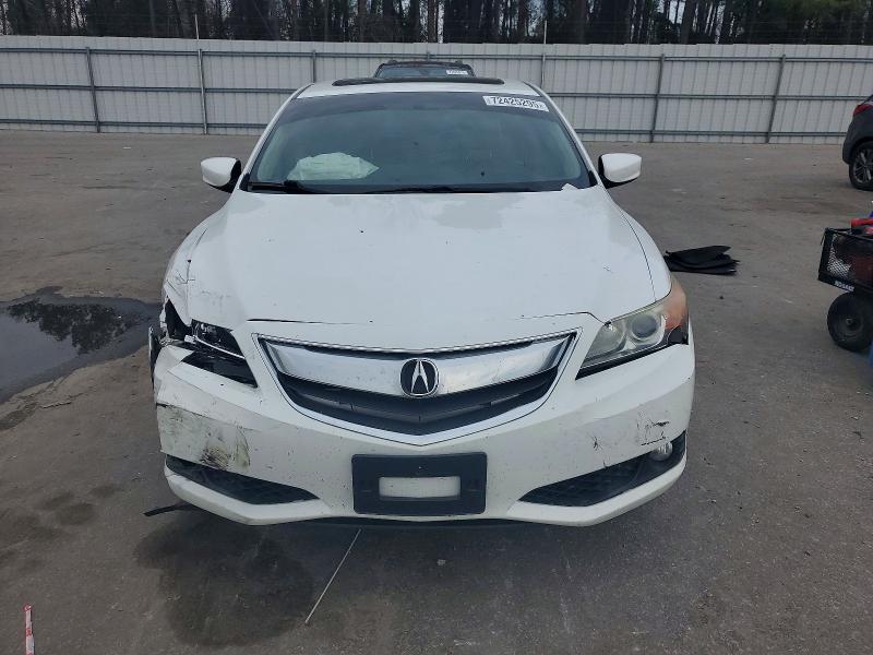 Foto 5 de la subasta – 2014 ACURA ILX 20 TEC con VIN 19VDE1F72EE004166