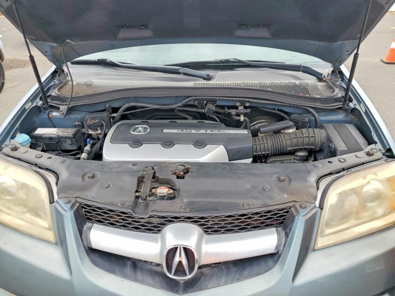 Photo 12 from auction – 2005 ACURA MDX with VIN 2HNYD18235H518989