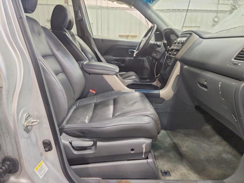 Photo 7 from auction – 2006 HONDA PILOT EX with VIN 5FNYF18556B020519