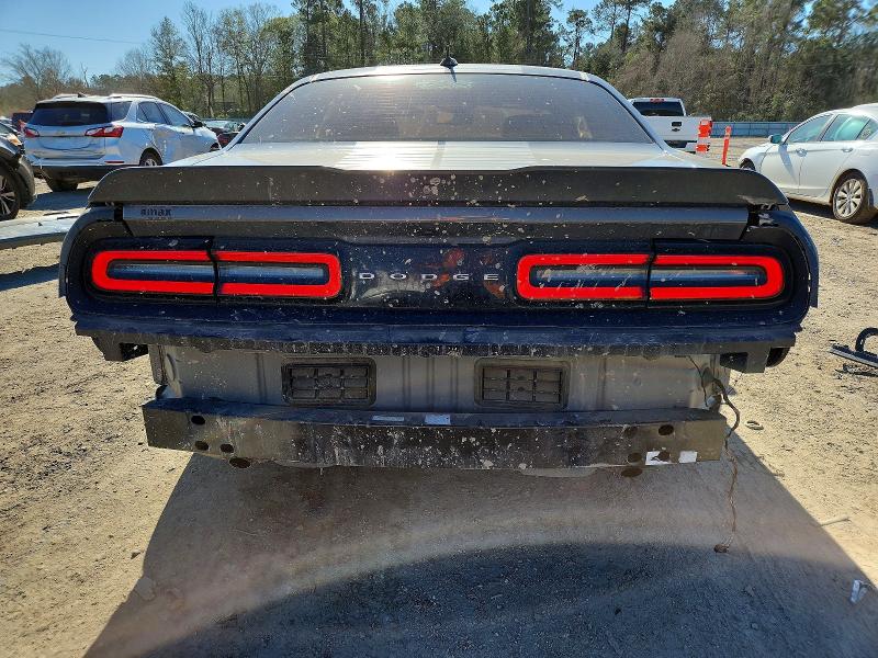 Photo 6 from auction – 2017 DODGE CHALLENGER with VIN 2C3CDZAGXHH574246