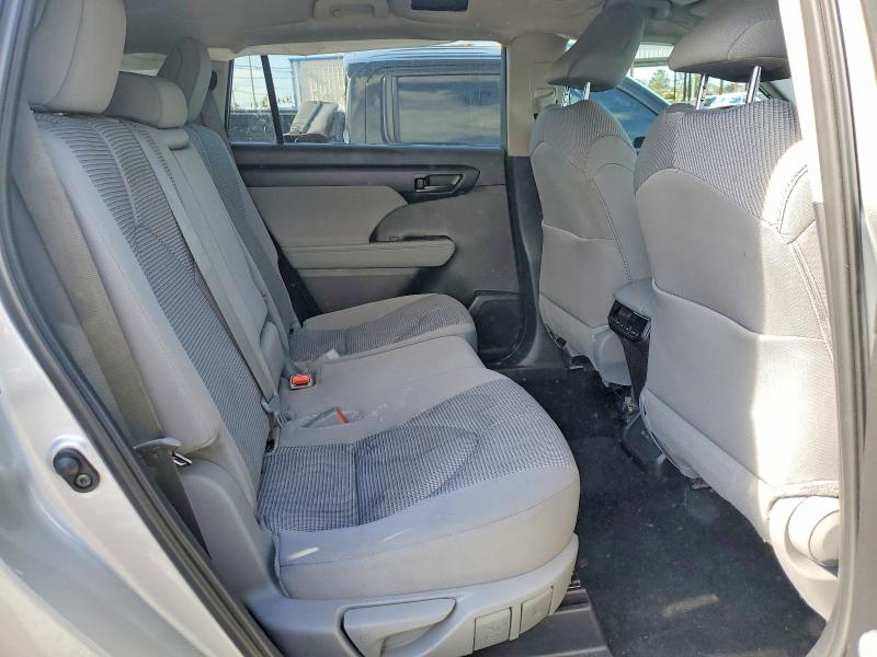 Photo 11 from auction – 2025 TOYOTA HIGHLANDER with VIN 5TDKDRAH3SS557443