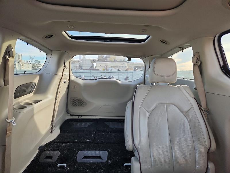 Photo 10 from auction – 2020 CHRYSLER PACIFICA L with VIN 2C4RC1GG7LR107354