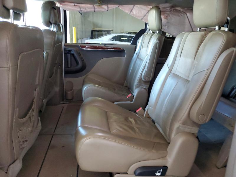 Photo 11 from auction – 2012 CHRYSLER TOWN & COU with VIN 2C4RC1GG5CR361547