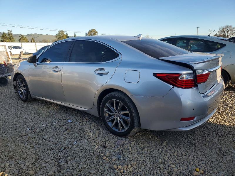 Photo 2 from auction – 2014 LEXUS ES 300H with VIN JTHBW1GG5E2072256