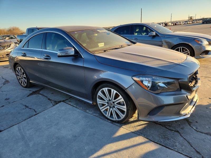 Photo 4 from auction – 2019 MERCEDES-BENZ CLA 250 with VIN WDDSJ4EB7KN703615
