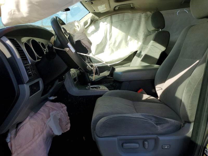 Photo 7 from auction – 2017 TOYOTA SEQUOIA SR with VIN 5TDZY5G12HS068465