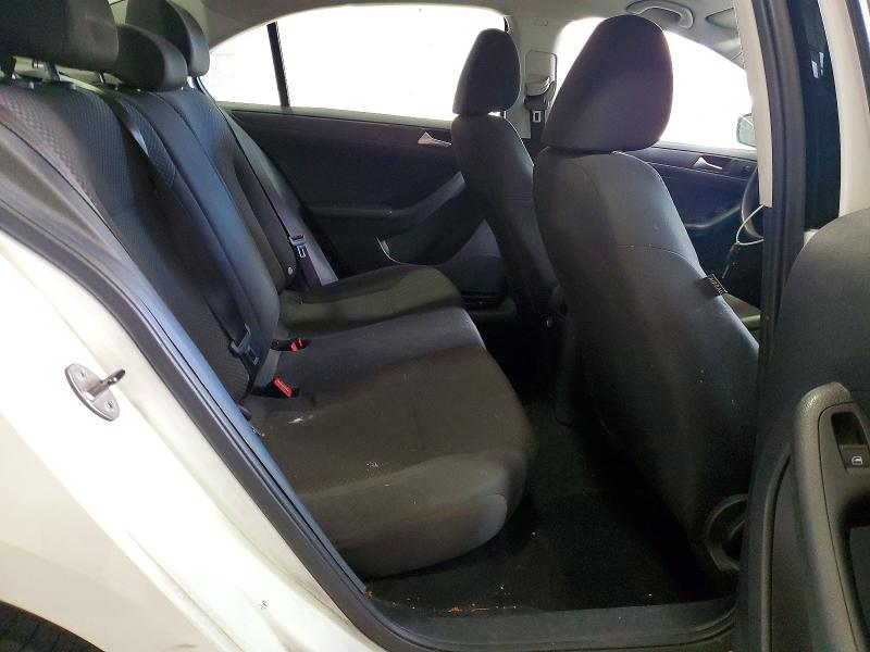 Photo 10 from auction – 2014 VOLKSWAGEN JETTA BASE with VIN 3VW2K7AJ6EM308309