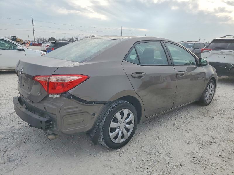 Photo 3 from auction – 2017 TOYOTA COROLLA with VIN 2T1BURHE1HC875302