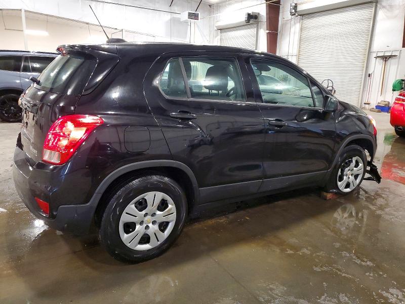 Photo 3 from auction – 2017 CHEVROLET TRAX LS with VIN 3GNCJKSB3HL278112