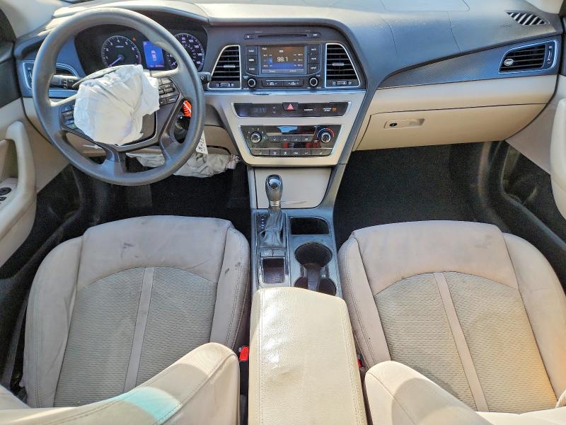 Photo 8 from auction – 2015 HYUNDAI SONATA SPO with VIN 5NPE34AF0FH042946