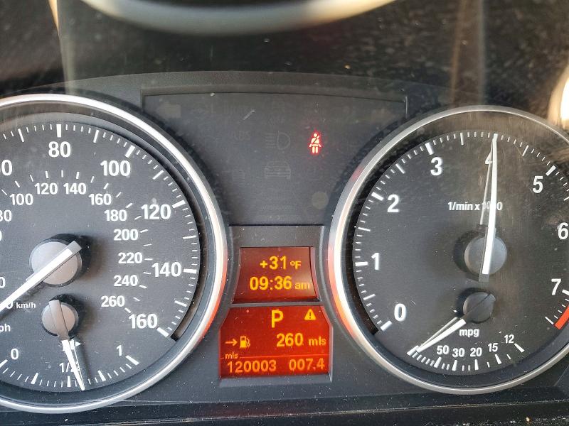 Photo 9 from auction – 2013 BMW X1 XDRIVE2 with VIN WBAVL1C5XDVR84855
