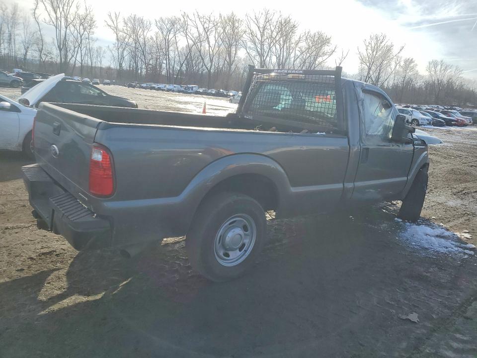 Photo 3 from auction – 2012 FORD F250 SUPER with VIN 1FTBF2A67CEB68554