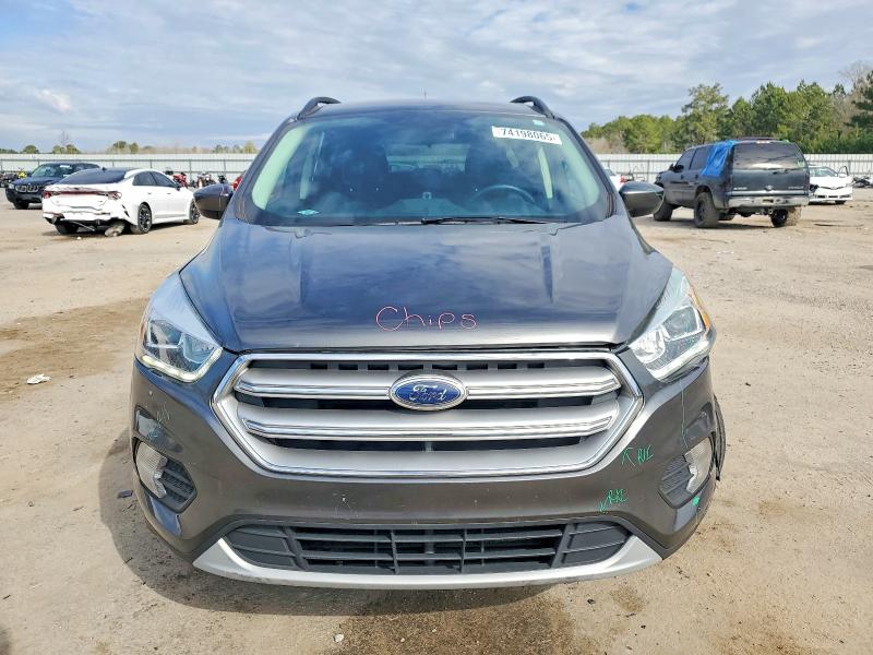 Photo 5 from auction – 2017 FORD ESCAPE SE with VIN 1FMCU0G92HUD34679