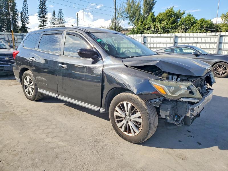 Photo 4 from auction – 2017 NISSAN PATHFINDER with VIN 5N1DR2MNXHC623804