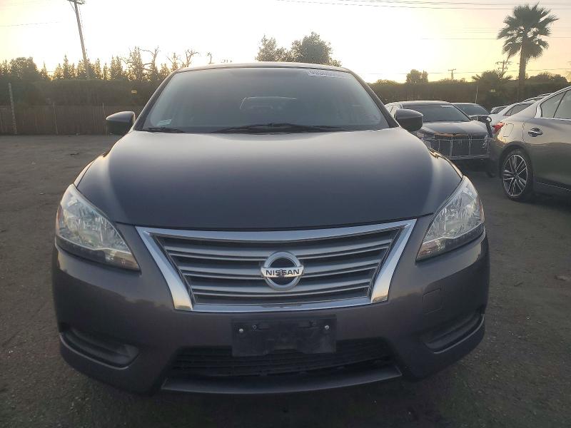 Photo 5 from auction – 2015 NISSAN SENTRA S with VIN 3N1AB7AP5FL697151