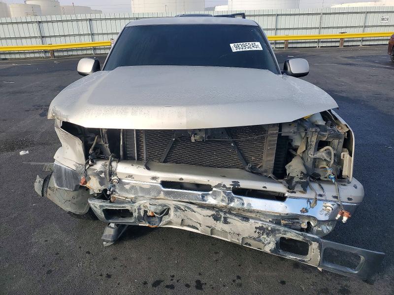 Photo 5 from auction – 2004 CHEVROLET SILVERADO with VIN 1GCEC14V74Z288805