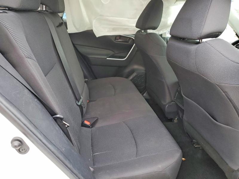 Photo 11 from auction – 2021 TOYOTA RAV4 LE with VIN 2T3H1RFV9MC087780