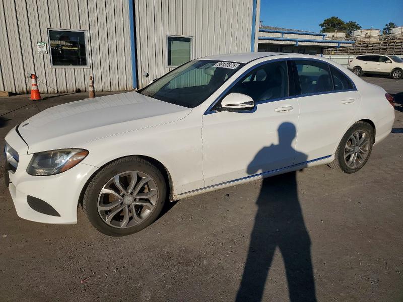 MERCEDES-BENZ C 2016 with VIN 55SWF4JB8GU174618 - Photo from auction