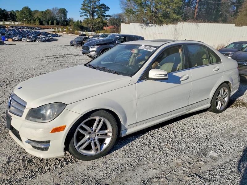 Photo 1 from auction – 2012 MERCEDES-BENZ C 300 4MAT with VIN WDDGF8BB8CR226402