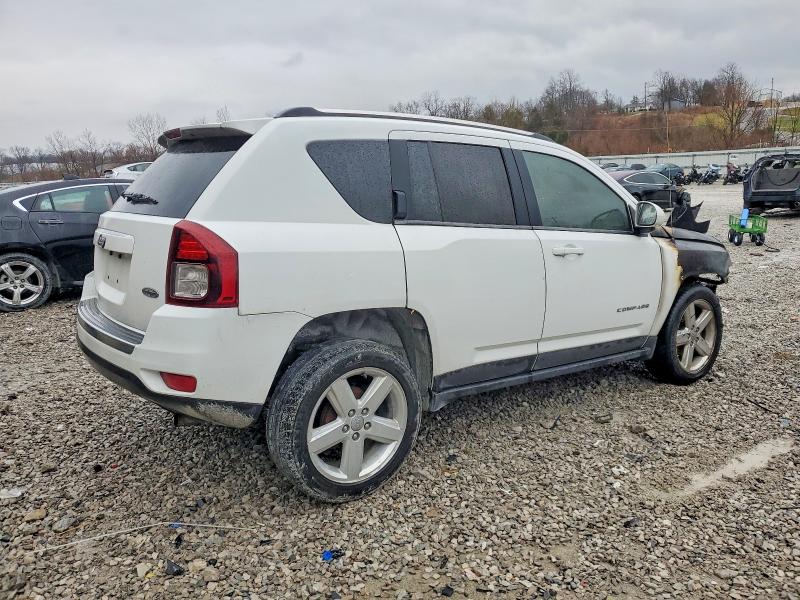 Photo 3 from auction – 2014 JEEP COMPASS LA with VIN 1C4NJCEA8ED888907