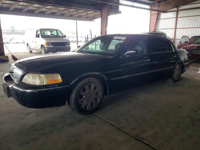 LINCOLN TOWN CAR E 2006 with VIN 1LNHM84W96Y626849 - Photo from auction