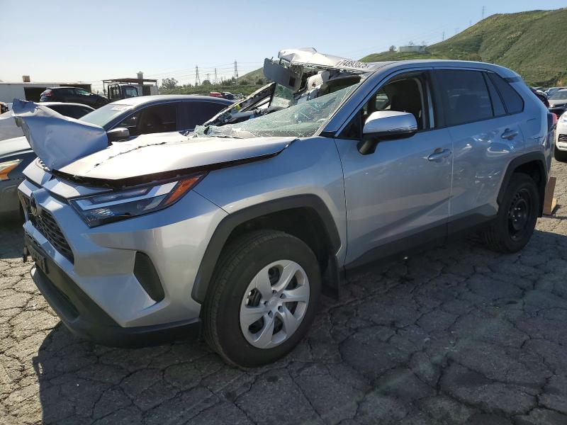 TOYOTA RAV4 LE 2025 with VIN 2T3K1RFV7SW437621 - Photo from auction