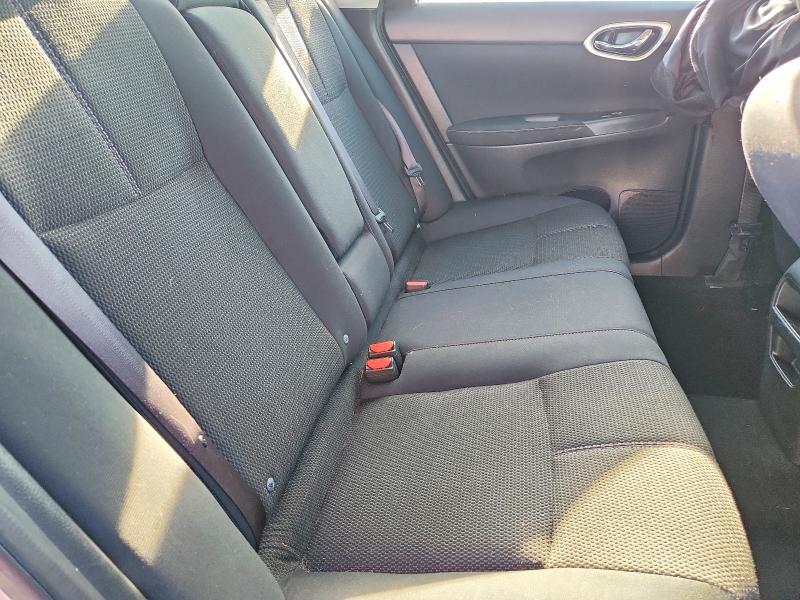 Photo 10 from auction – 2015 NISSAN SENTRA S with VIN 3N1AB7AP2FY304449