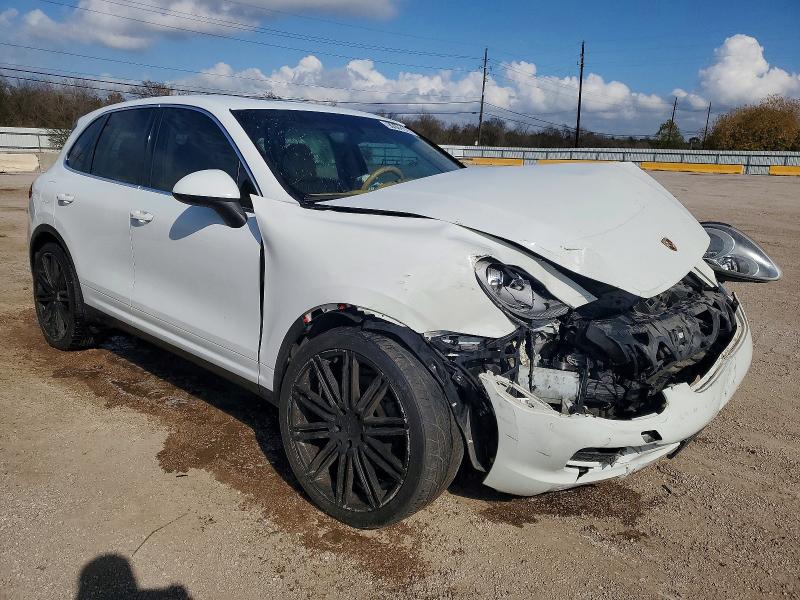 Photo 4 from auction – 2014 PORSCHE CAYENNE with VIN WP1AA2A29ELA91819