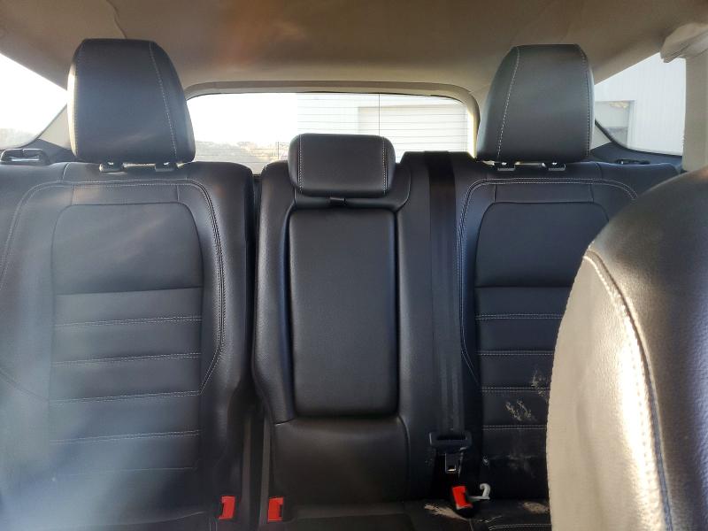 Photo 10 from auction – 2018 FORD ESCAPE with VIN 1FMCU0J92JUD51173