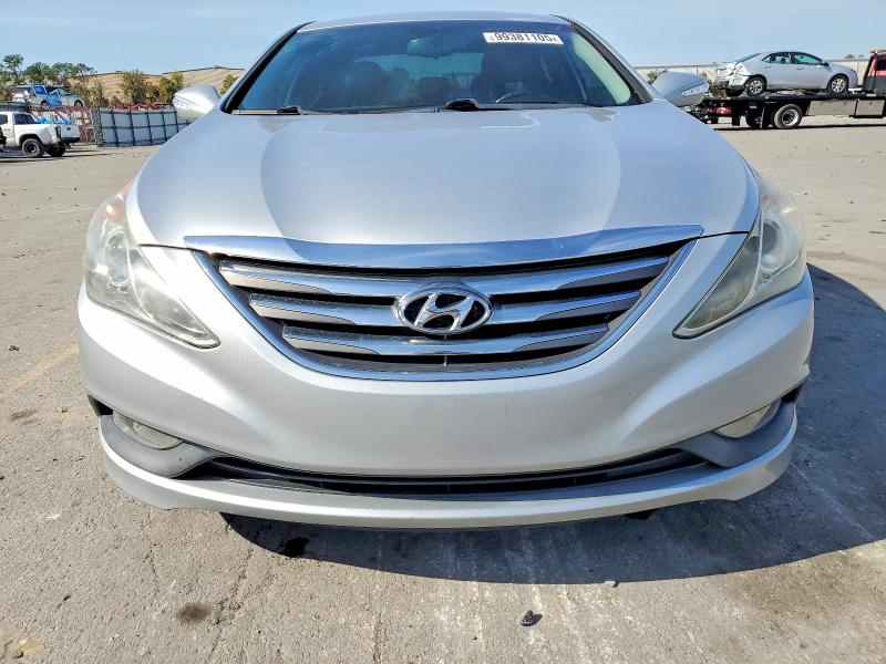 Photo 5 from auction – 2014 HYUNDAI SONATA SE with VIN 5NPEC4AC4EH843626