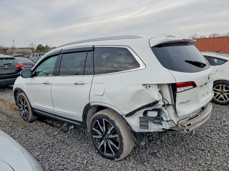 Photo 2 from auction – 2022 HONDA PILOT with VIN 5FNYF5H91NB004259