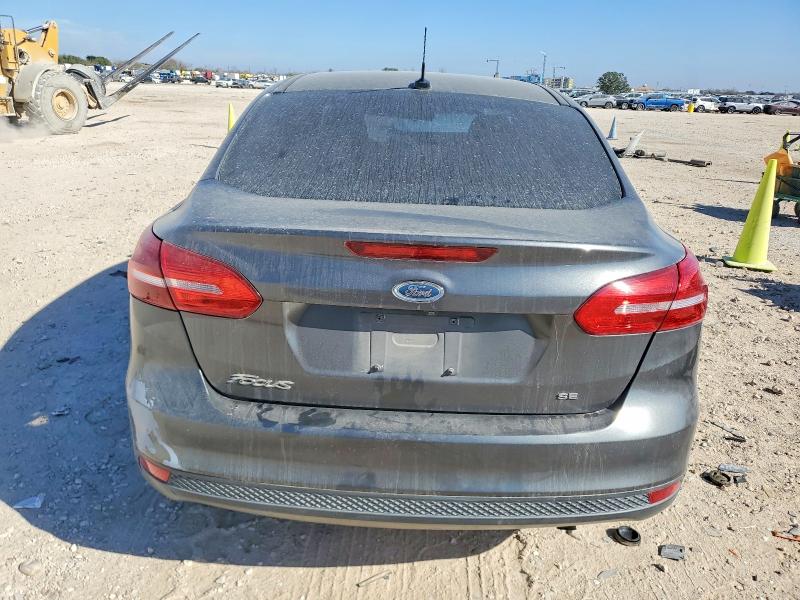 Photo 6 from auction – 2017 FORD FOCUS SE with VIN 1FADP3F20HL217250