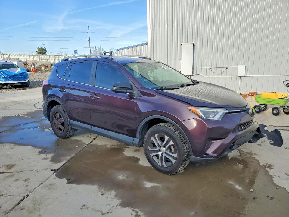 Photo 4 from auction – 2017 TOYOTA RAV4 LE with VIN 2T3BFREV2HW589009