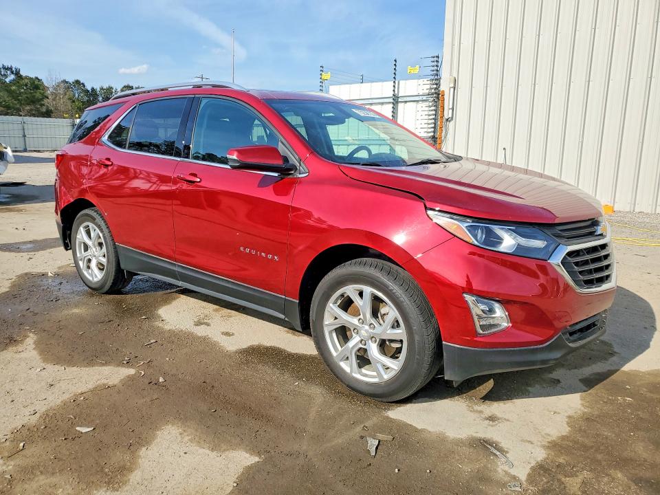 Photo 4 from auction – 2018 CHEVROLET EQUINOX LT with VIN 2GNAXTEX3J6338600