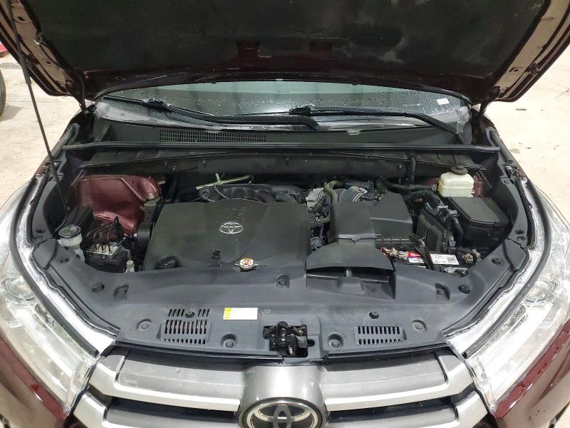 Photo 12 from auction – 2019 TOYOTA HIGHLANDER with VIN 5TDJZRFHXKS725729