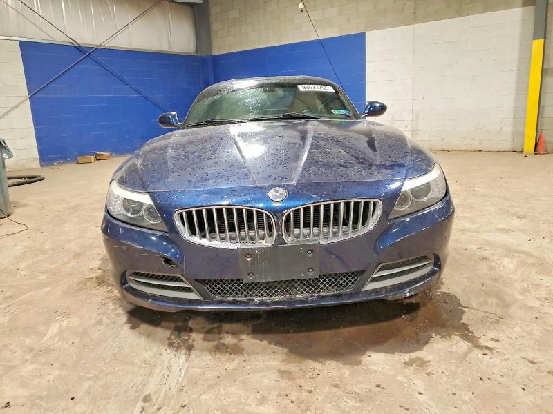 Photo 5 from auction – 2011 BMW Z4 SDRIVE3 with VIN WBALM7C52BE383136
